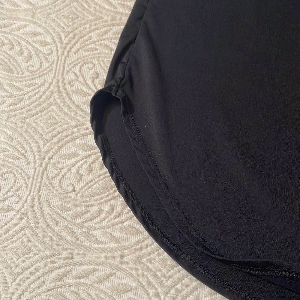 Fabletics black top - Picture 3 of 6